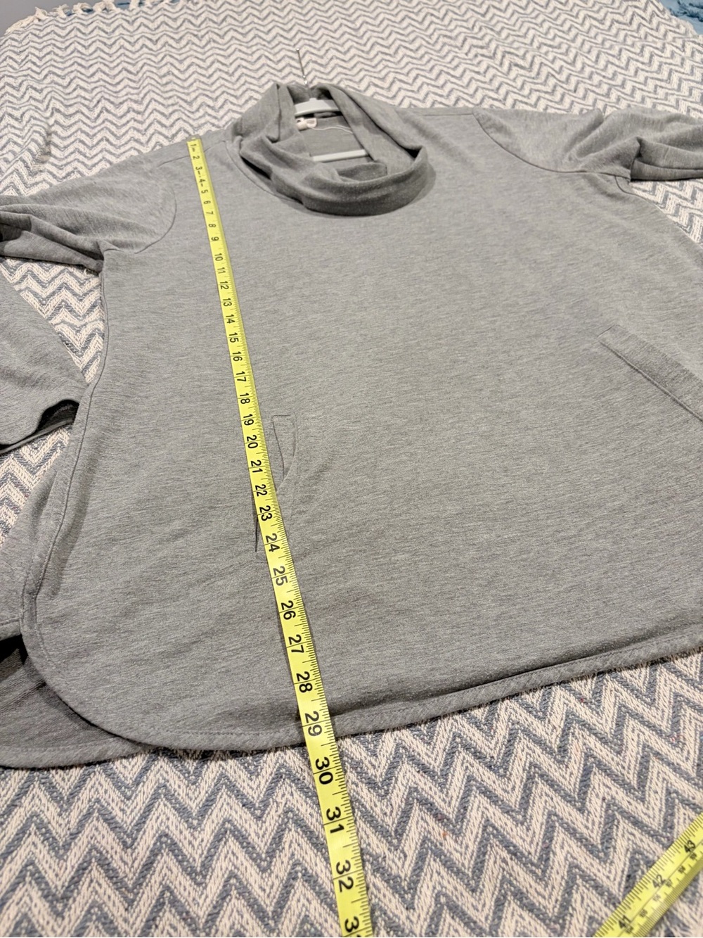 Cable & Gauge Woman Gray Cowl Neck Tunic Top Pockets 1X - Picture 9 of 9